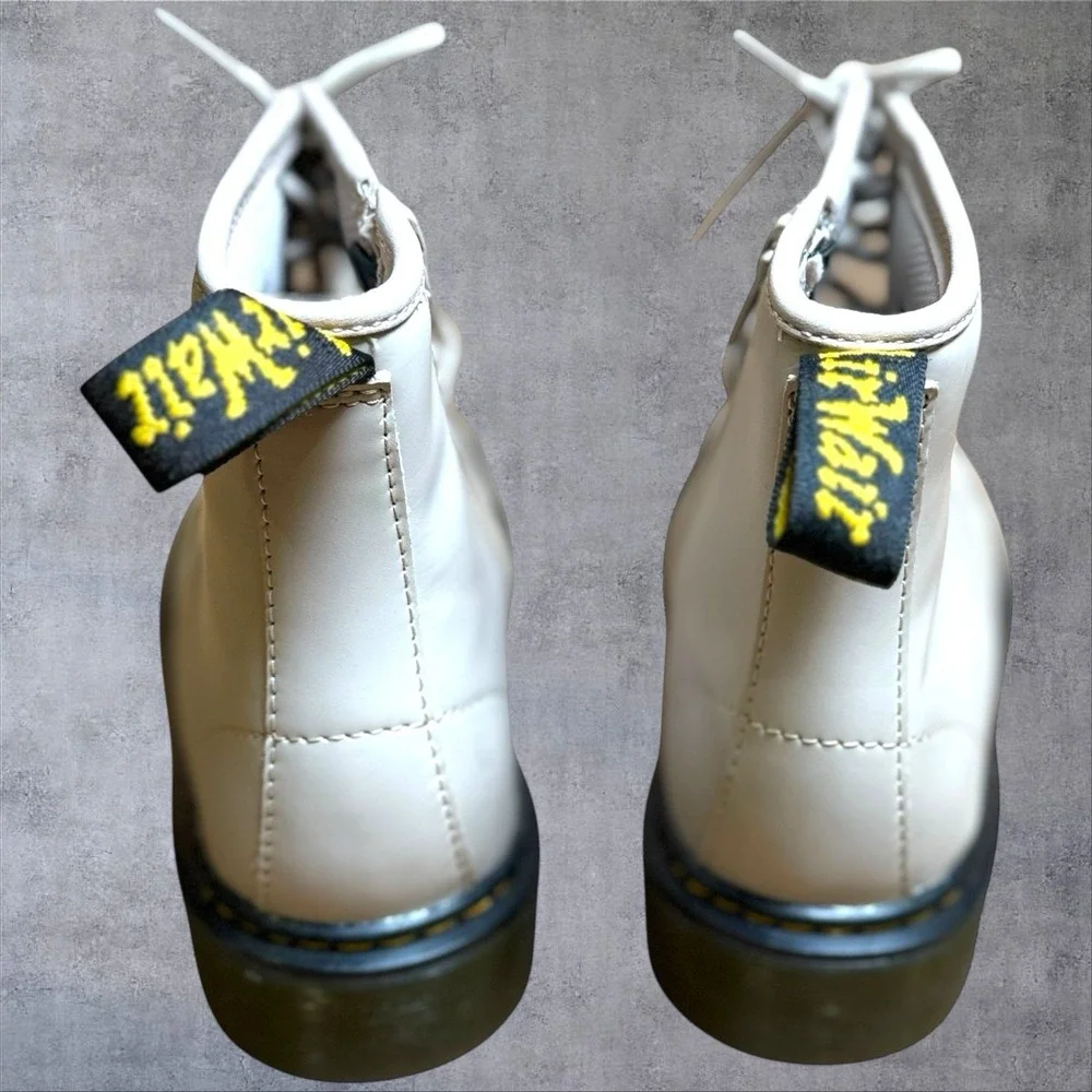 Dr. Martens Patent‎ Leather Pink Combat Boots1460 Kids Size 3